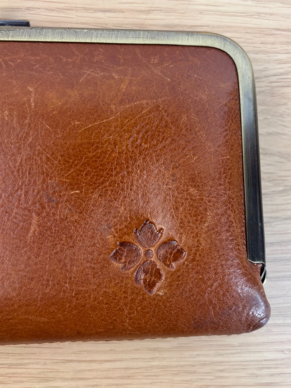 Patricia Nash Tan Leather Frame Kisslock Clutch Wallet